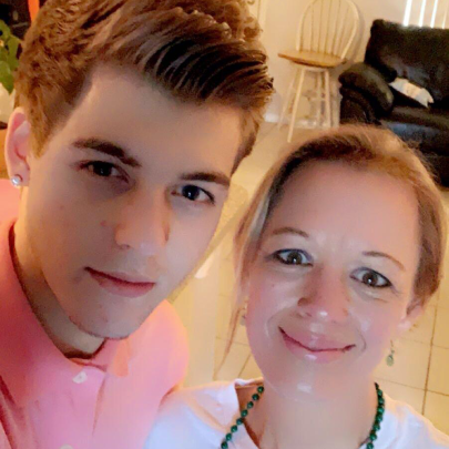 Patricia, Sebastien support others with random act of kindness